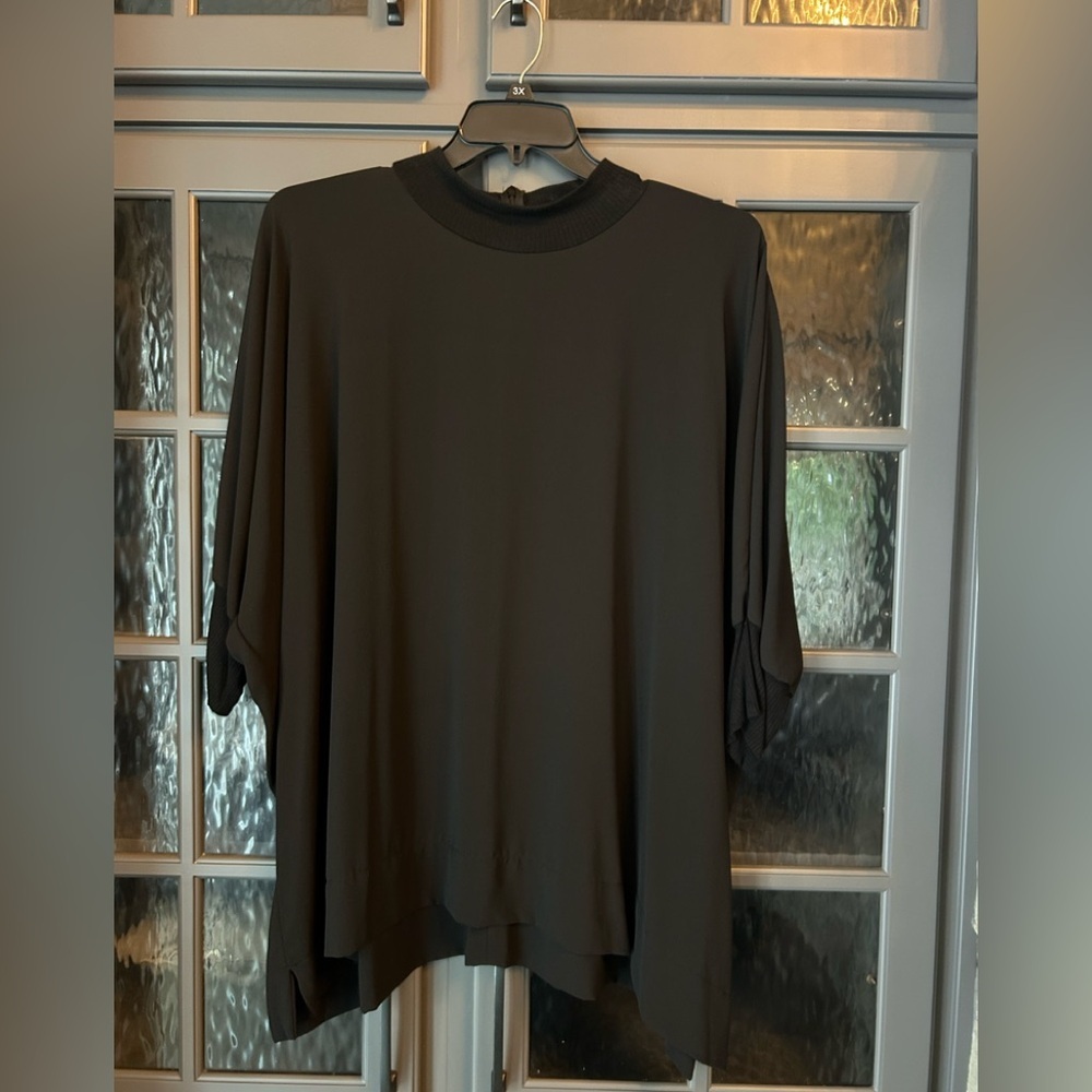 Bobeau Black Georgette Women's Tunic/Top with Knitted Collar and Cuffs